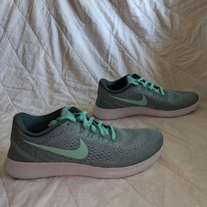 NWT Nike Free RN Green Glow NEVER WORN